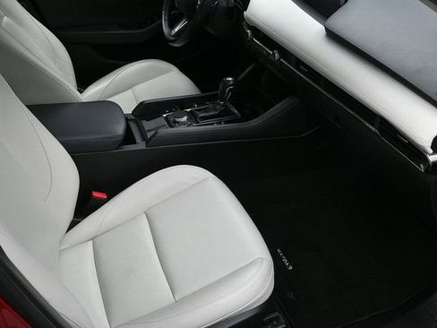 Used 2019 MAZDA MAZDA3 AWD Sedan w/ Premium Package image 9