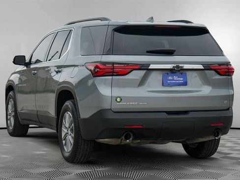 Used 2023 Chevrolet Traverse LT w/ Rear Camera Mirror Package AWD/4WD image 6