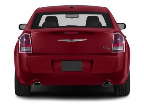 Used 2014 Chrysler 300 S image 8