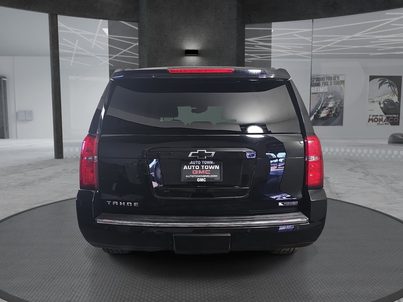 Used 2017 Chevrolet Tahoe Premier w/ Max Trailering Package AWD/4WD image 6