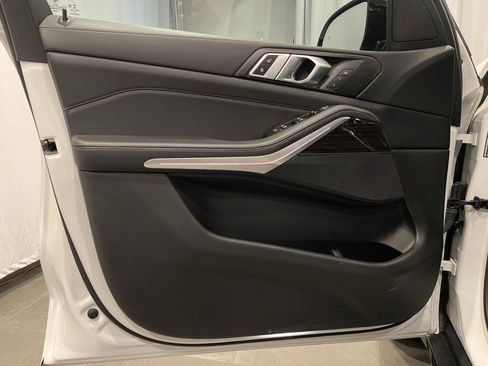 Used 2020 BMW X5 xDrive40i w/ Convenience Package image 13