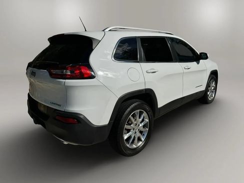 Used 2014 Jeep Cherokee Limited w/ Trailer Tow Group AWD/4WD image 8