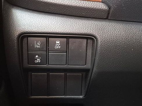 Used 2018 Honda CR-V EX image 11