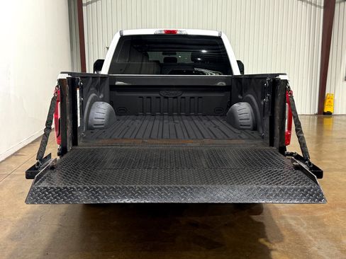 Used 2019 Ford F250 XL w/ Power Equipment Group image 3