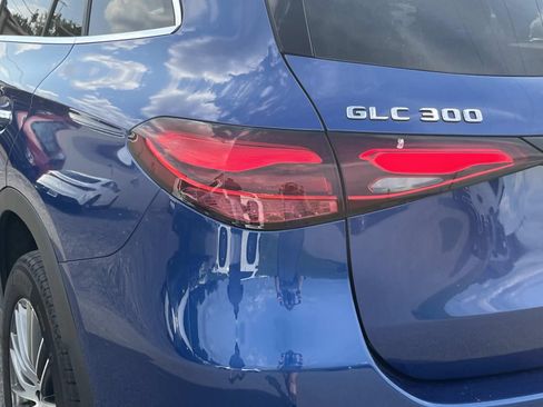 Certified 2025 Mercedes-Benz GLC 300 image 10