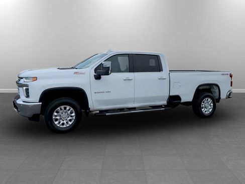 Used 2021 Chevrolet Silverado 3500 LTZ w/ LTZ Convenience Package AWD/4WD image 3