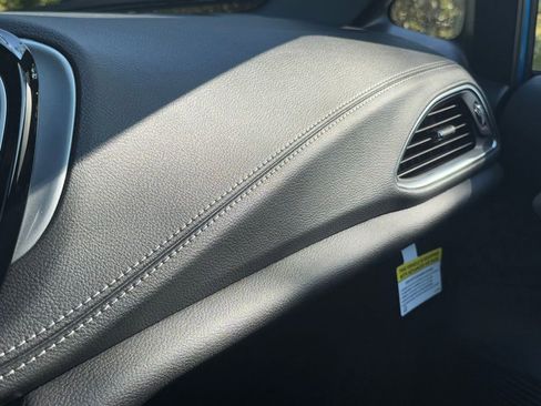 New 2026 Chrysler Pacifica Limited w/ S Appearance Package image 21