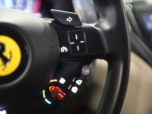 Used 2021 Ferrari Roma RWD image 26