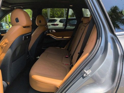 New 2026 BMW X5 xDrive40i w/ Premium Package AWD/4WD image 14