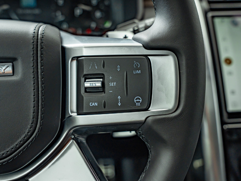 New 2026 Land Rover Discovery Dynamic SE AWD/4WD image 21