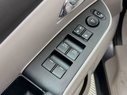 Used 2017 Honda Odyssey EX-L image 17