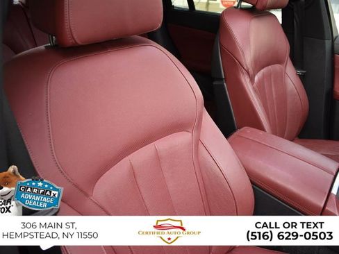 Used 2022 BMW X6 xDrive40i w/ Executive Package image 24