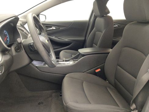 Used 2023 Chevrolet Malibu LS FWD image 17