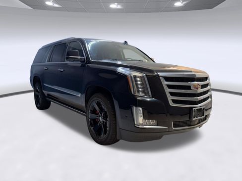 Used 2020 Cadillac Escalade ESV Premium Luxury AWD/4WD image 21