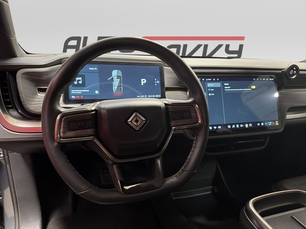 Used 2025 Rivian R1S Adventure Dual AWD/4WD image 12