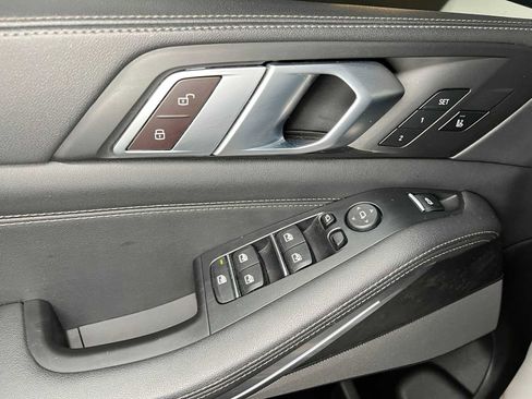 Used 2024 BMW X5 xDrive40i AWD/4WD image 23