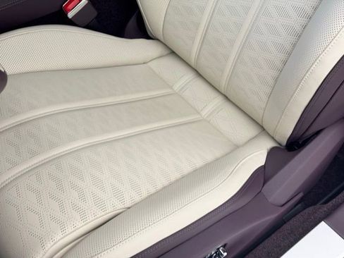 New 2026 Bentley Continental Mulliner image 7