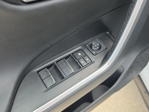 Used 2023 Toyota RAV4 XSE AWD/4WD image 20