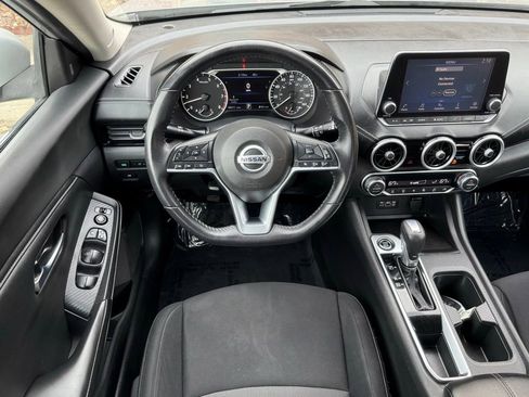 Used 2021 Nissan Sentra SV image 27