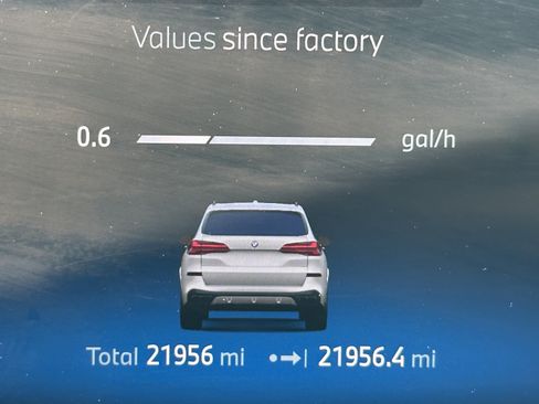 Certified 2025 BMW X5 M60i AWD/4WD image 23
