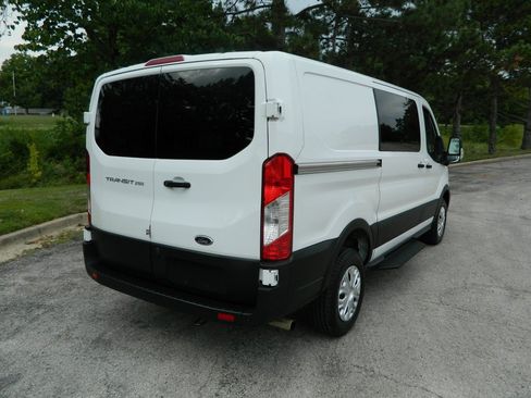 Used 2023 Ford Transit 250 Low Roof RWD image 7