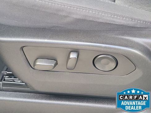 Used 2023 Chevrolet Tahoe LS image 30