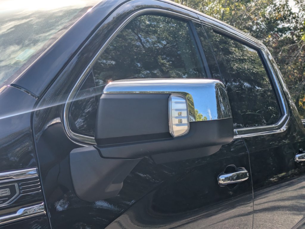 Used 2025 GMC Sierra 1500 SLT AWD/4WD image 42