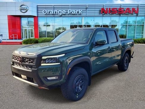 New 2026 Nissan Frontier PRO-4X w/ Tow Package AWD/4WD image 4