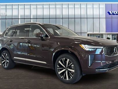 New 2026 Volvo XC90 B5 Core