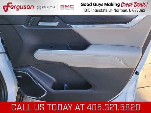 New 2026 GMC Acadia Elevation w/ Black Edition FWD image 38