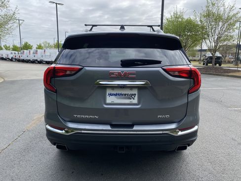 Used 2020 GMC Terrain SLT w/ Preferred Package image 8
