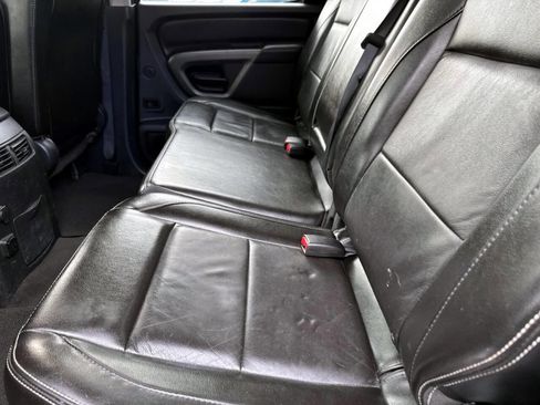 Used 2015 Nissan Titan PRO-4X image 12