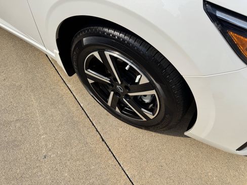 Used 2024 Nissan Sentra SV w/ All-Weather Package FWD image 36