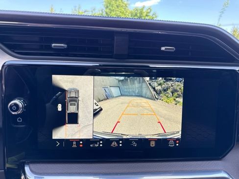 Used 2024 GMC Sierra 1500 Denali w/ Denali Reserve Package AWD/4WD image 29