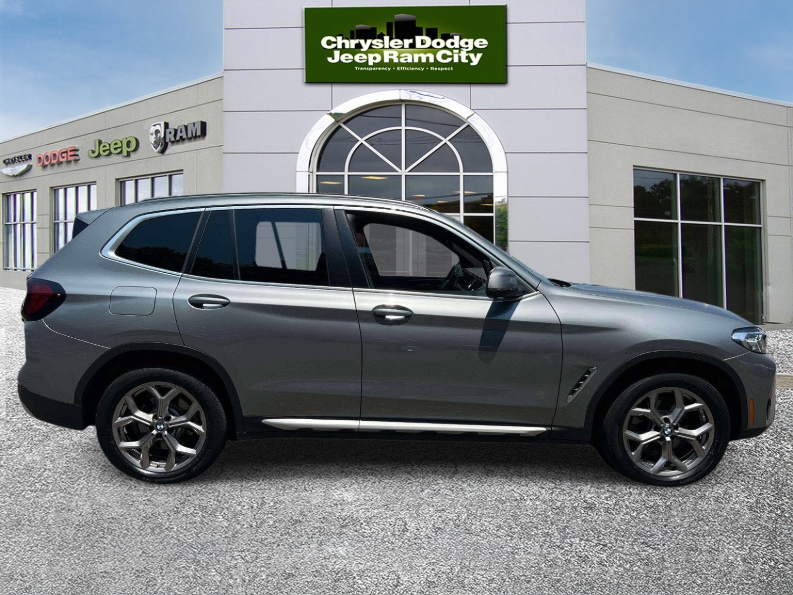 Used 2024 BMW X3 xDrive30i w/ Convenience Package AWD/4WD image 6