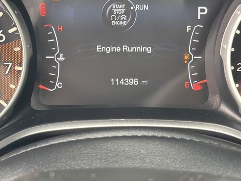 Used 2018 Jeep Compass Limited image 17