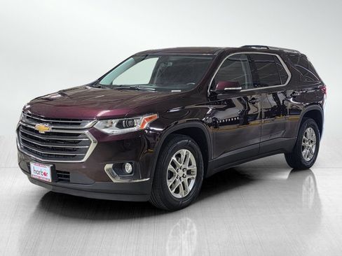 Used 2018 Chevrolet Traverse LT FWD image 3