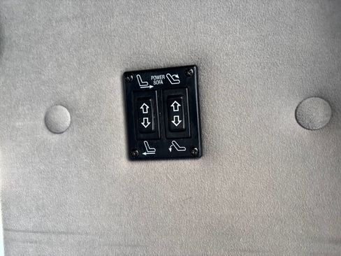 Used 2003 Ford E-150 and Econoline 150 image 32