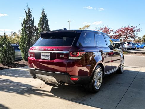 Used 2017 Land Rover Range Rover Sport HSE image 10