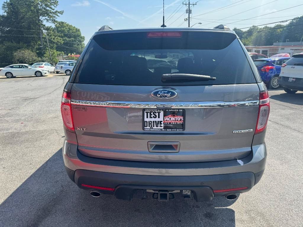 Used 2013 Ford Explorer XLT FWD image 5