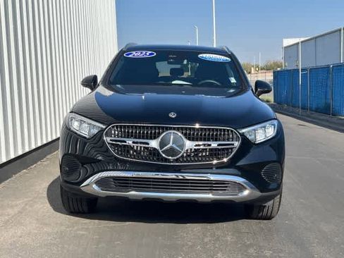 Certified 2025 Mercedes-Benz GLC 300 image 2