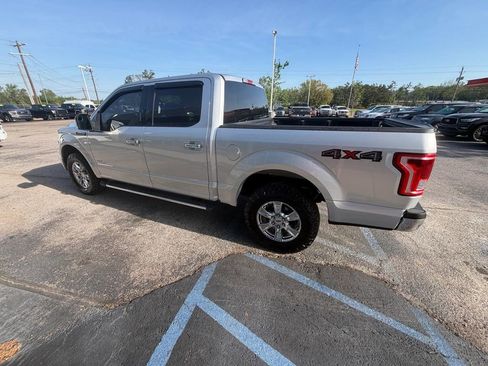 Used 2017 Ford F150 XLT w/ Equipment Group 301A Mid AWD/4WD image 5