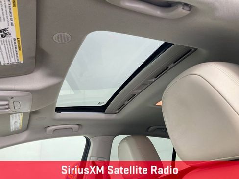 Used 2018 Buick Encore Premium w/ Experience Buick Package image 8