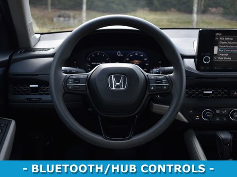 Certified 2023 Honda Accord EX image 11