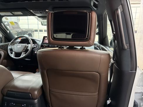 Used 2023 Nissan Armada Platinum w/ Captain's Chairs Package image 22