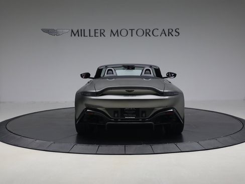 Used 2021 Aston Martin V8 Vantage Roadster image 6