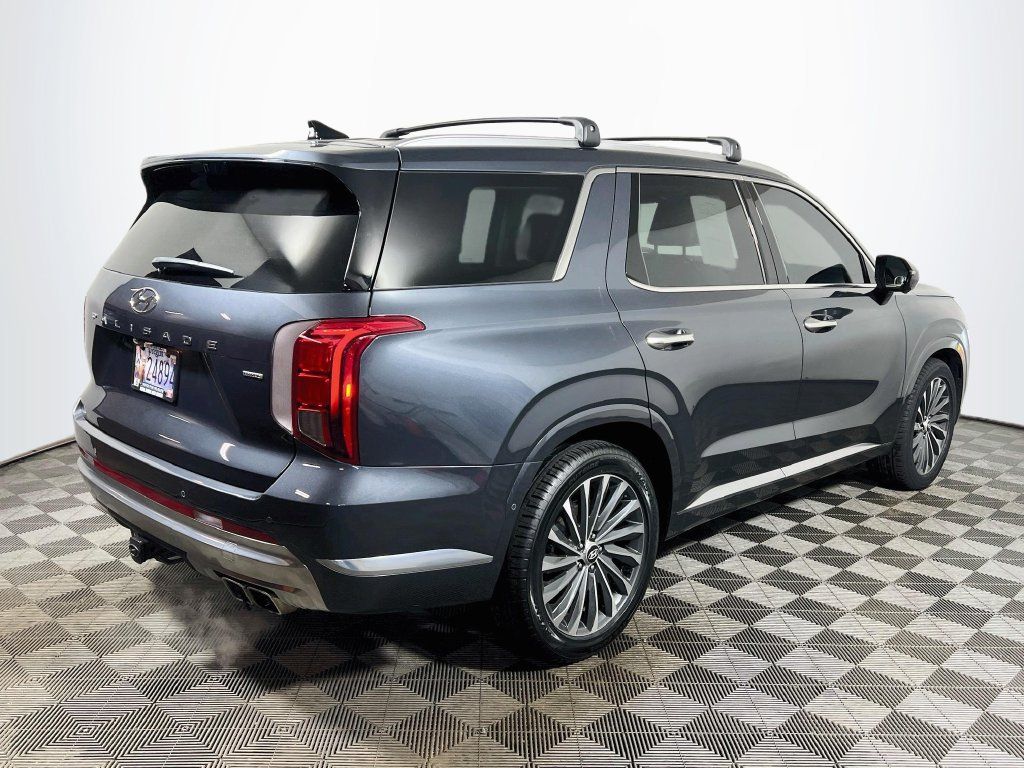 Used 2024 Hyundai Palisade Calligraphy AWD/4WD image 7