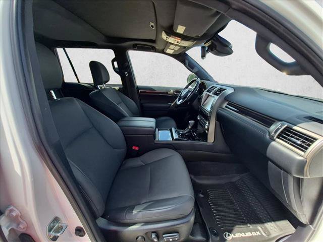 Used 2021 Lexus GX 460 Premium w/ Premium Package AWD/4WD image 13