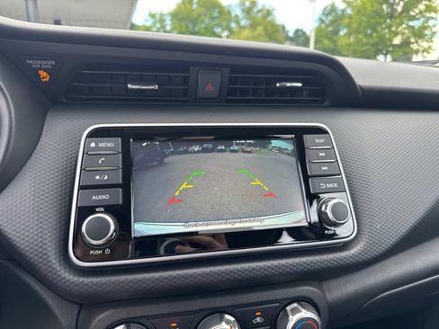 Used 2025 Nissan Kicks Play S FWD image 19