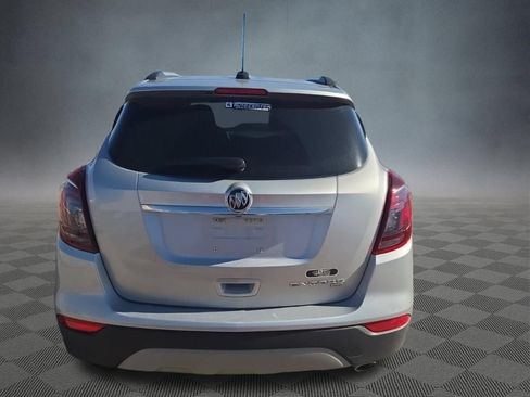 Used 2022 Buick Encore Preferred w/ Safety Package AWD/4WD image 4